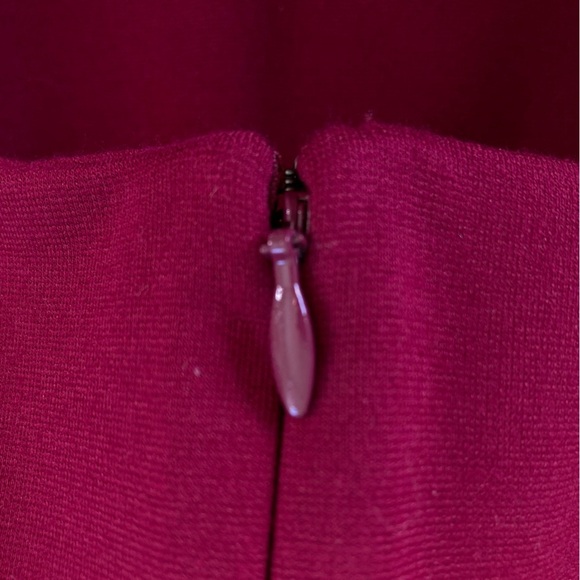 Talbots V-Neck Wine Sheath Midi Dress Crochet Lace Bell Sleeves (Size 16WP) - Picture 5 of 12